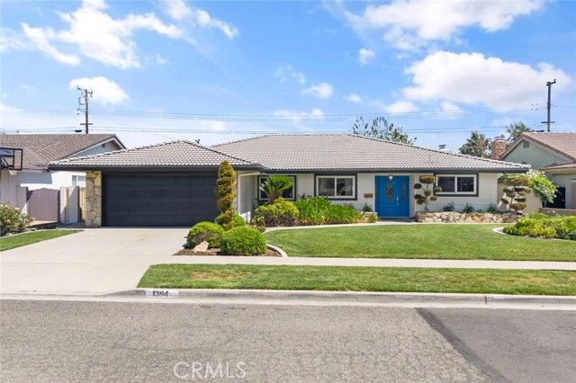 1384 Roxborough, Placentia, CA 92870