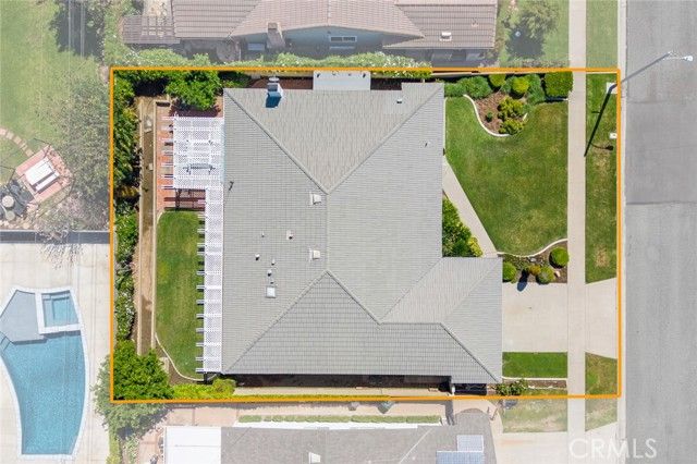 1384 Roxborough, Placentia, CA 92870