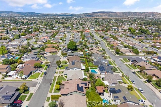 1384 Roxborough, Placentia, CA 92870