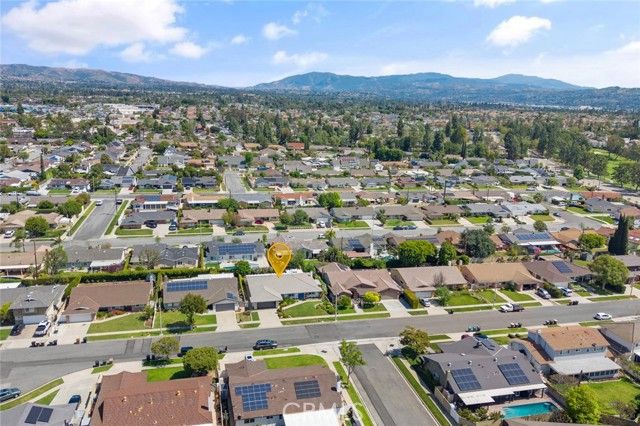 1384 Roxborough, Placentia, CA 92870