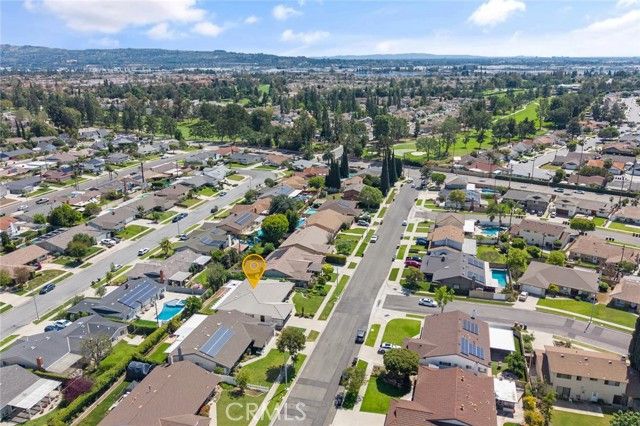 1384 Roxborough, Placentia, CA 92870