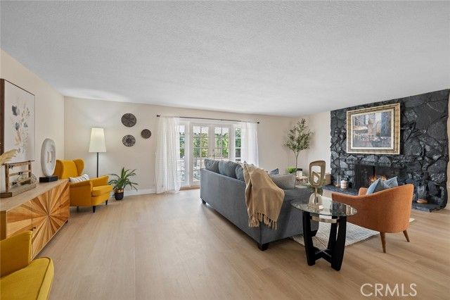 1384 Roxborough, Placentia, CA 92870