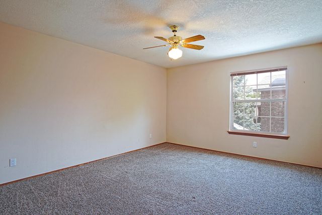 2869 W Island Loop SE, Albuquerque, NM 87124