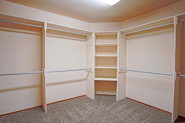 2869 W Island Loop SE, Albuquerque, NM 87124