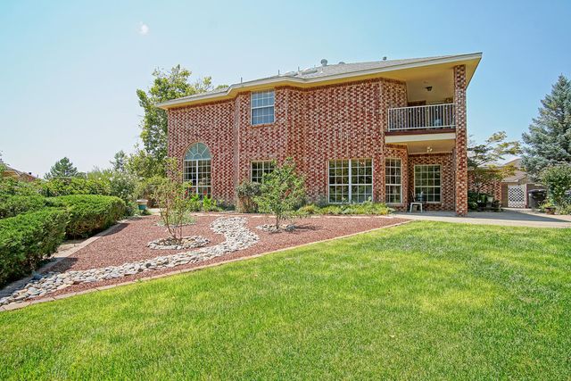 2869 W Island Loop SE, Albuquerque, NM 87124