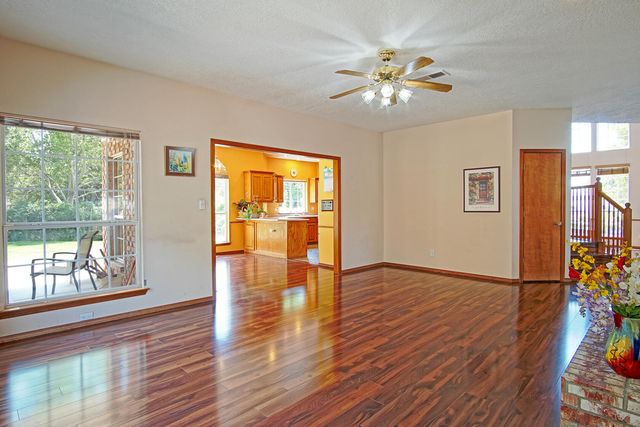 2869 W Island Loop SE, Albuquerque, NM 87124