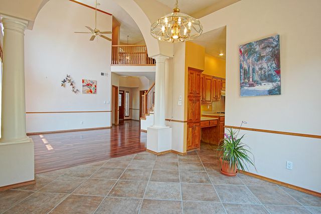 2869 W Island Loop SE, Albuquerque, NM 87124