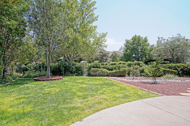 2869 W Island Loop SE, Albuquerque, NM 87124
