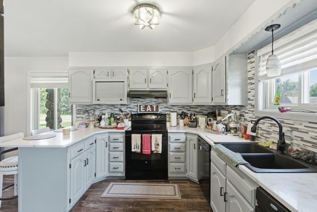 114 W PINE VIEW DRIVE, Andover, KS 67002