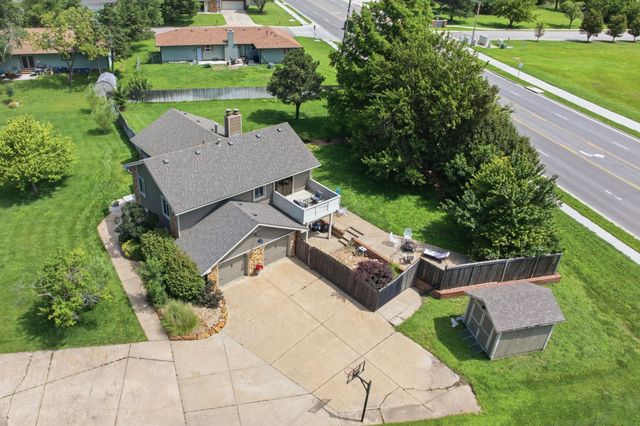 114 W PINE VIEW DRIVE, Andover, KS 67002