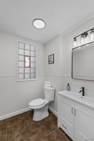 136 W Arlee Avenue, St Louis, MO 63125