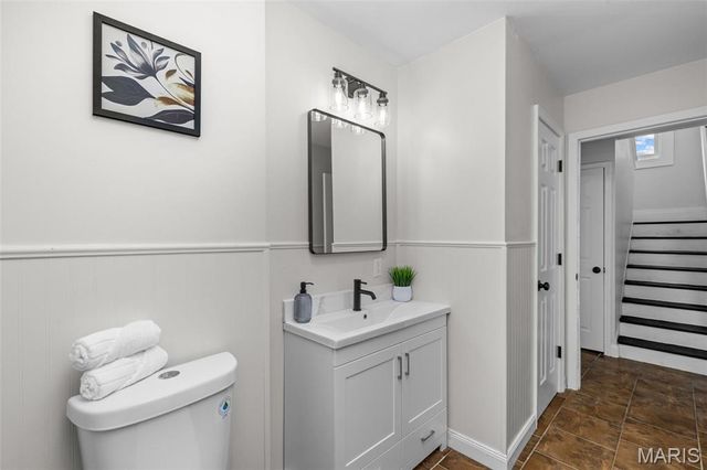136 W Arlee Avenue, St Louis, MO 63125