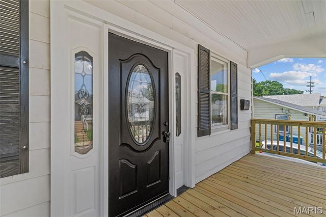 136 W Arlee Avenue, St Louis, MO 63125