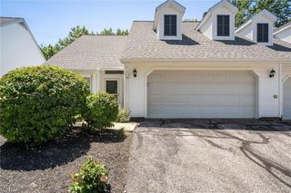 5760 Emerald Ridge A, Solon, OH 44139