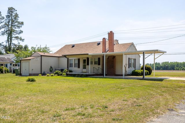 610 N Lincoln Street, Benson, NC 27504