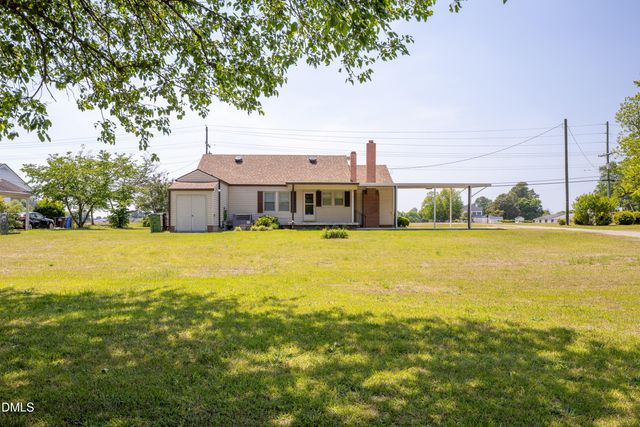 610 N Lincoln Street, Benson, NC 27504