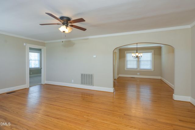 610 N Lincoln Street, Benson, NC 27504
