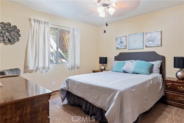 615 Wellesley, Lake Arrowhead, CA 92352