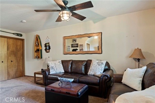 615 Wellesley, Lake Arrowhead, CA 92352