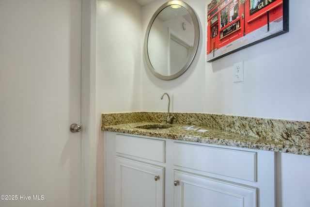 2000 New River Inlet Road 3510, N Topsail Beach, NC 28460