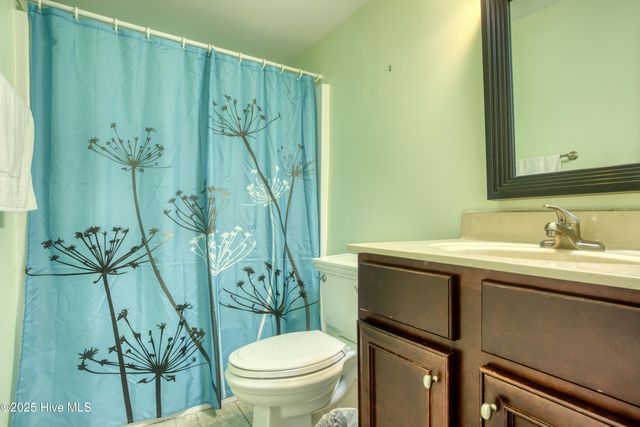 2000 New River Inlet Road 3510, N Topsail Beach, NC 28460
