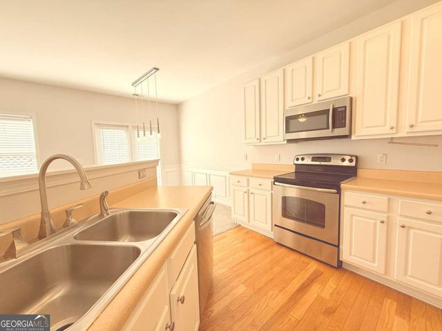 1833 Willow Branch Lane NW, Kennesaw, GA 30152