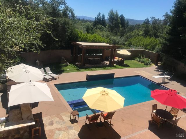 2703 Brush Creek Rd, Santa Rosa, CA 95404