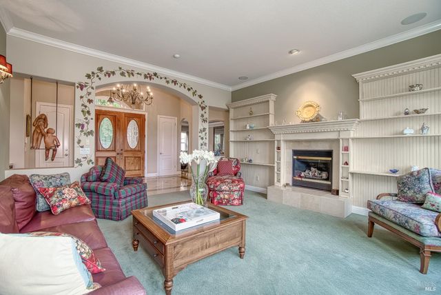 2703 Brush Creek Rd, Santa Rosa, CA 95404