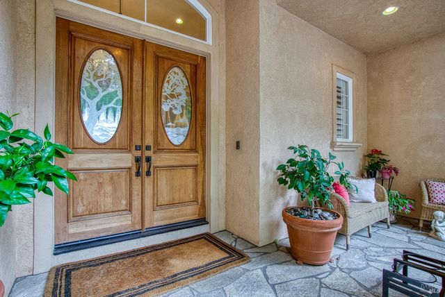 2703 Brush Creek Rd, Santa Rosa, CA 95404