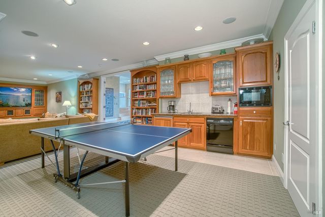 2703 Brush Creek Rd, Santa Rosa, CA 95404