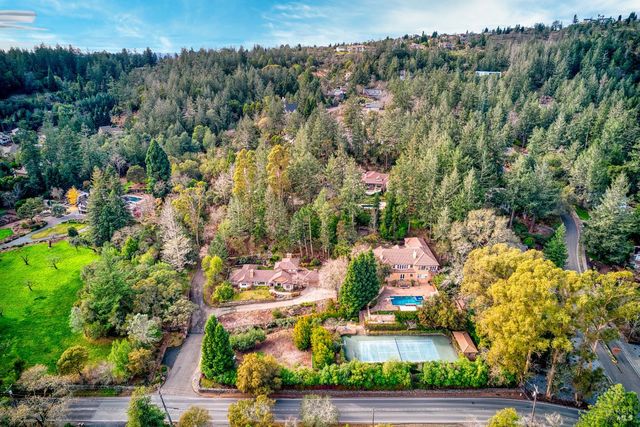 2703 Brush Creek Rd, Santa Rosa, CA 95404