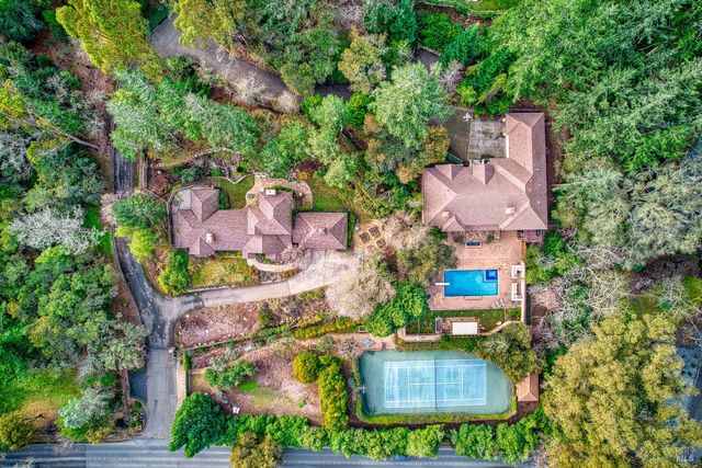 2703 Brush Creek Rd, Santa Rosa, CA 95404