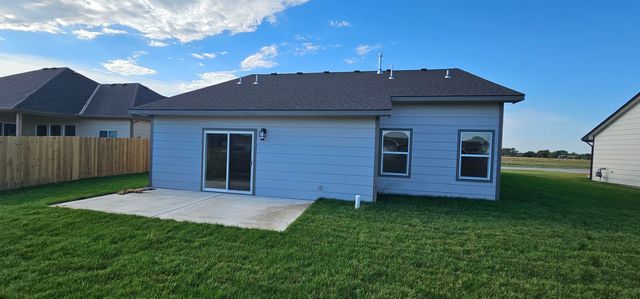 1520 E Appleton St., Valley Center, KS 67147