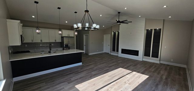 1520 E Appleton St., Valley Center, KS 67147