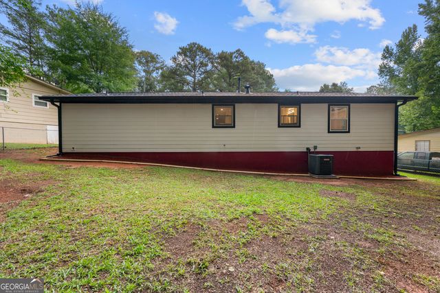 7118 Pineneedle Drive SW, Covington, GA 30014