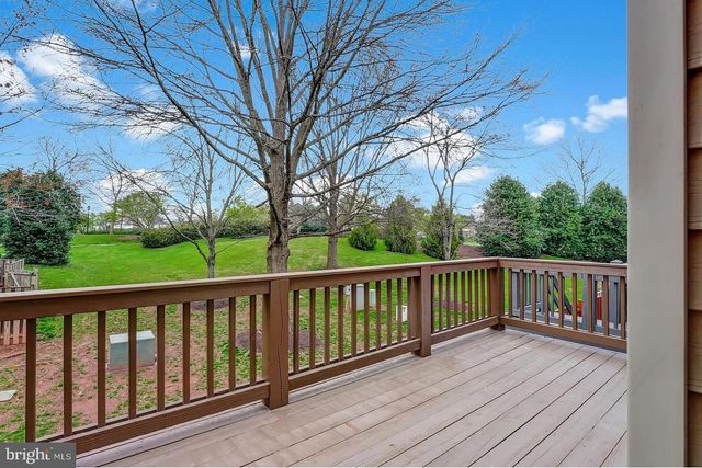 43260 CLEARNIGHT TER, Ashburn, VA 20147