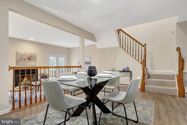 43260 CLEARNIGHT TER, Ashburn, VA 20147