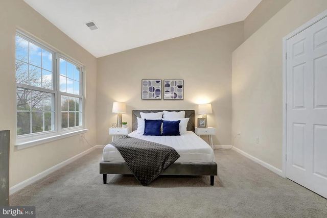 43260 CLEARNIGHT TER, Ashburn, VA 20147
