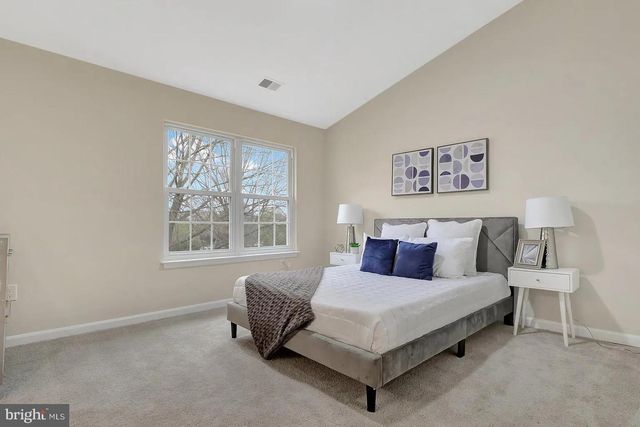 43260 CLEARNIGHT TER, Ashburn, VA 20147