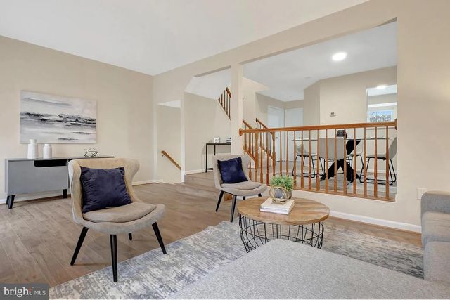 43260 CLEARNIGHT TER, Ashburn, VA 20147