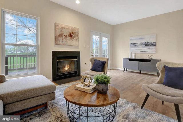 43260 CLEARNIGHT TER, Ashburn, VA 20147