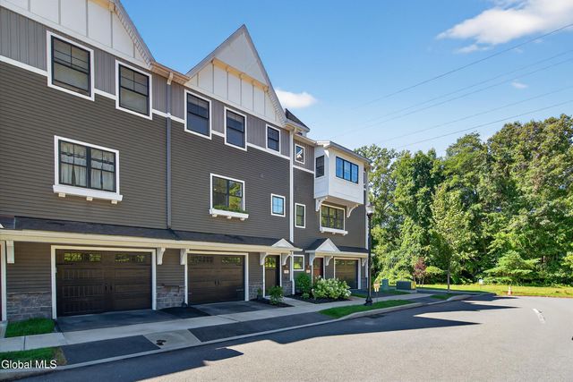 6 Whistler Court, Saratoga Springs, Outside, NY 12866