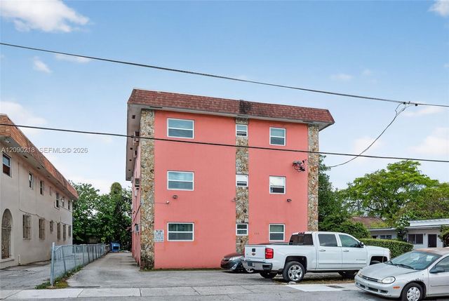 458 SW 9th Street 2, Miami, FL 33130