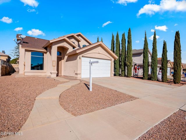 5449 Santiago Roque Drive, El Paso, TX 79934