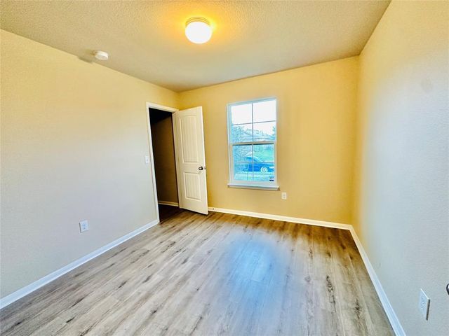 704 Silver Wing DR, Austin, TX 78725
