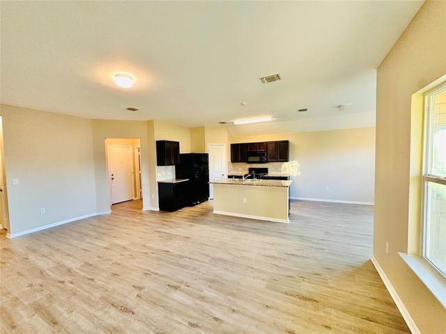 704 Silver Wing DR, Austin, TX 78725