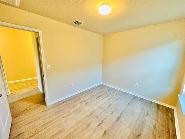 704 Silver Wing DR, Austin, TX 78725
