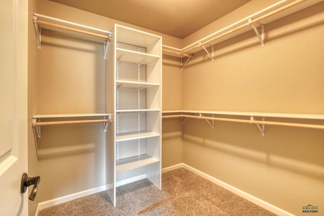 517 SAPPHIRE LN, Rapid City, SD 57701