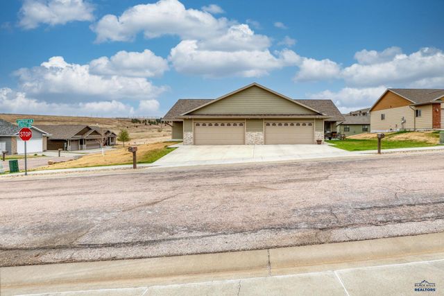 517 SAPPHIRE LN, Rapid City, SD 57701