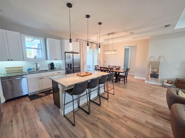 18946 AYRSHIRE CIRCLE, Port Charlotte, FL 33948